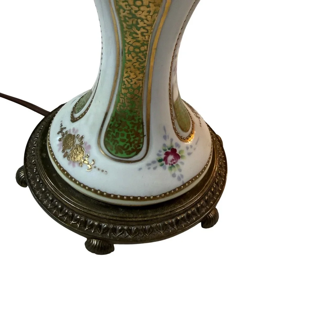 Crest vintage porcelain